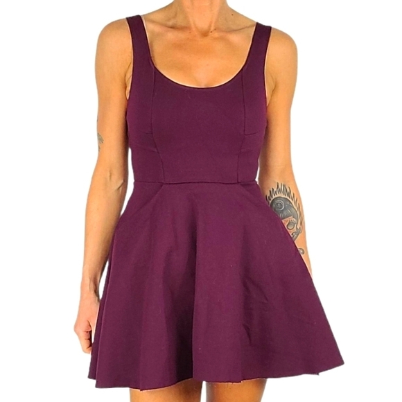 Kimchi Blue Circle Dress Size Small Purple Keyhole Back - Picture 2 of 5